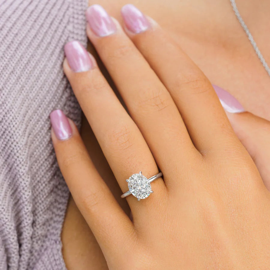 beautiful-engagement-rings-elena-silver_96232bb6-5b9a-4189-94bf-764e230bed4e