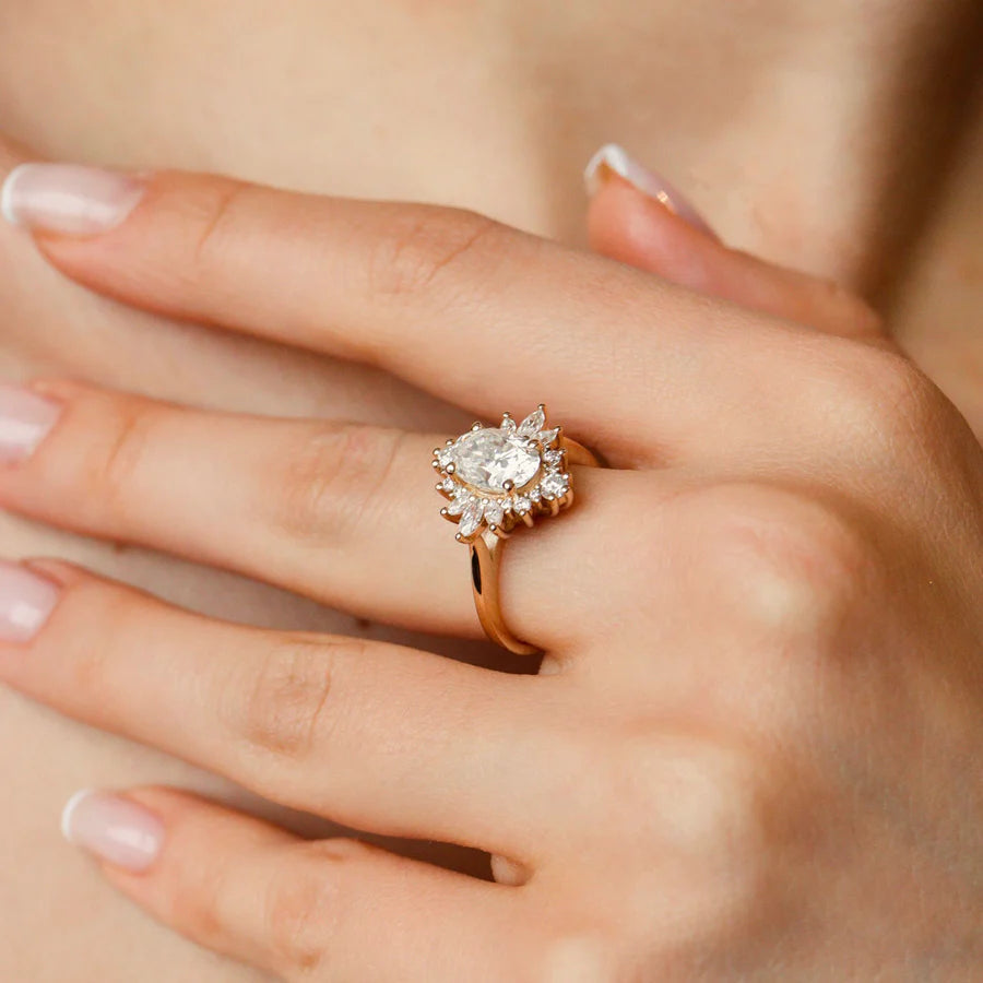 1-WINGS-HALO-OVAL-MOISSANITE-ENGAGEMENT-RING_1500x1500_b26ca3e1-84a9-419b-a619-80d9c4c5108f